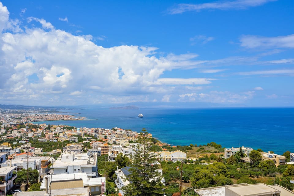 Superior Double or Twin Room, Sea View | Frette Italian sheets, premium bedding, free minibar, in-room safe