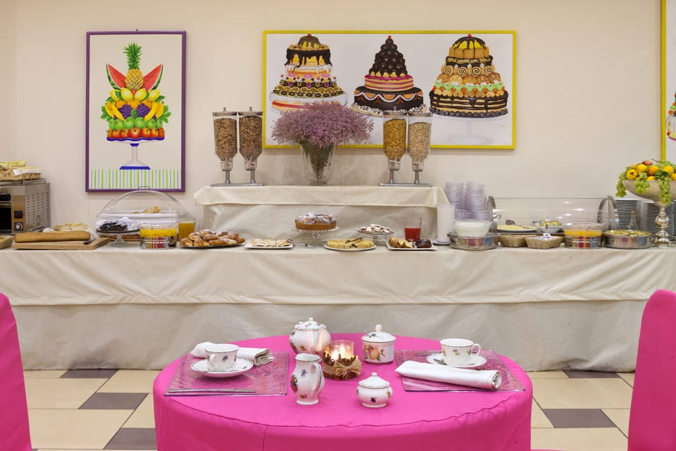 Daily buffet breakfast (EUR 15 per person)