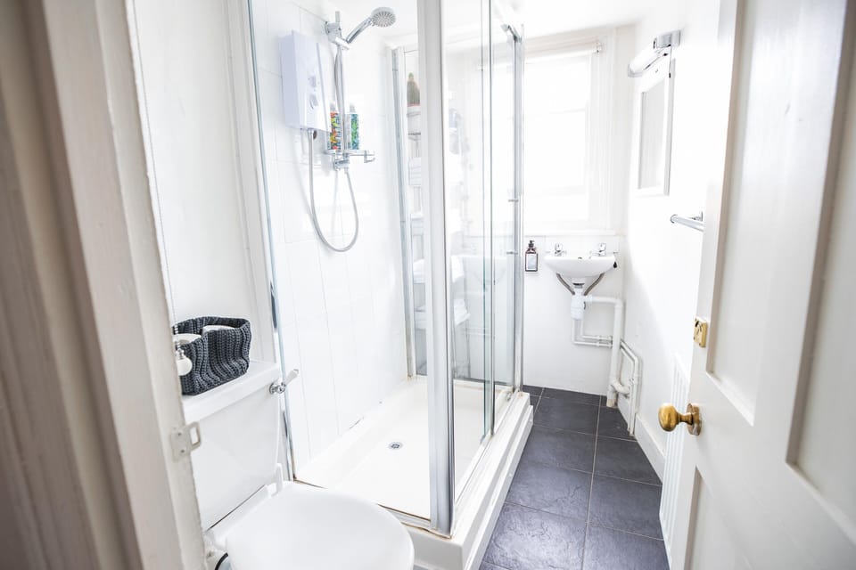 Double Room, Shared Bathroom | Bathroom | Towels