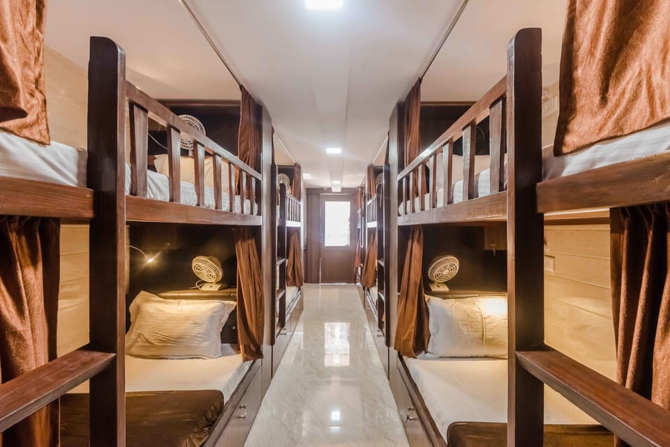 In-room safe, free WiFi
