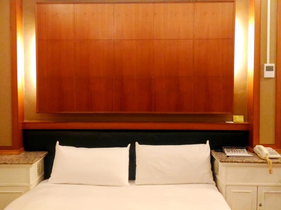 Comfort Double Room | Premium bedding, down comforters, desk, blackout drapes
