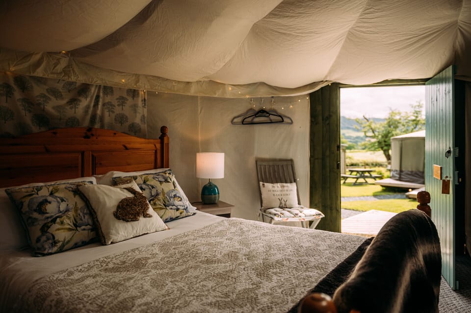 Luxury Room, Ensuite (Glamping Yurt) | Hypo-allergenic bedding, bed sheets