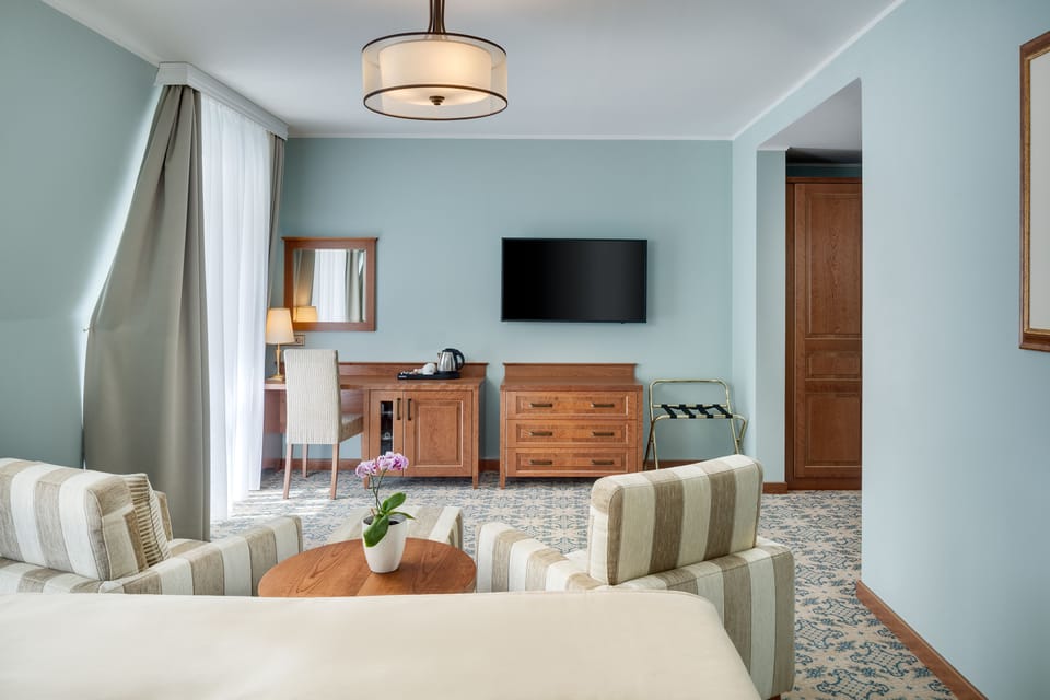 Maria Superior with Wellness and Fitness Access | Hypo-allergenic bedding, minibar, in-room safe, desk