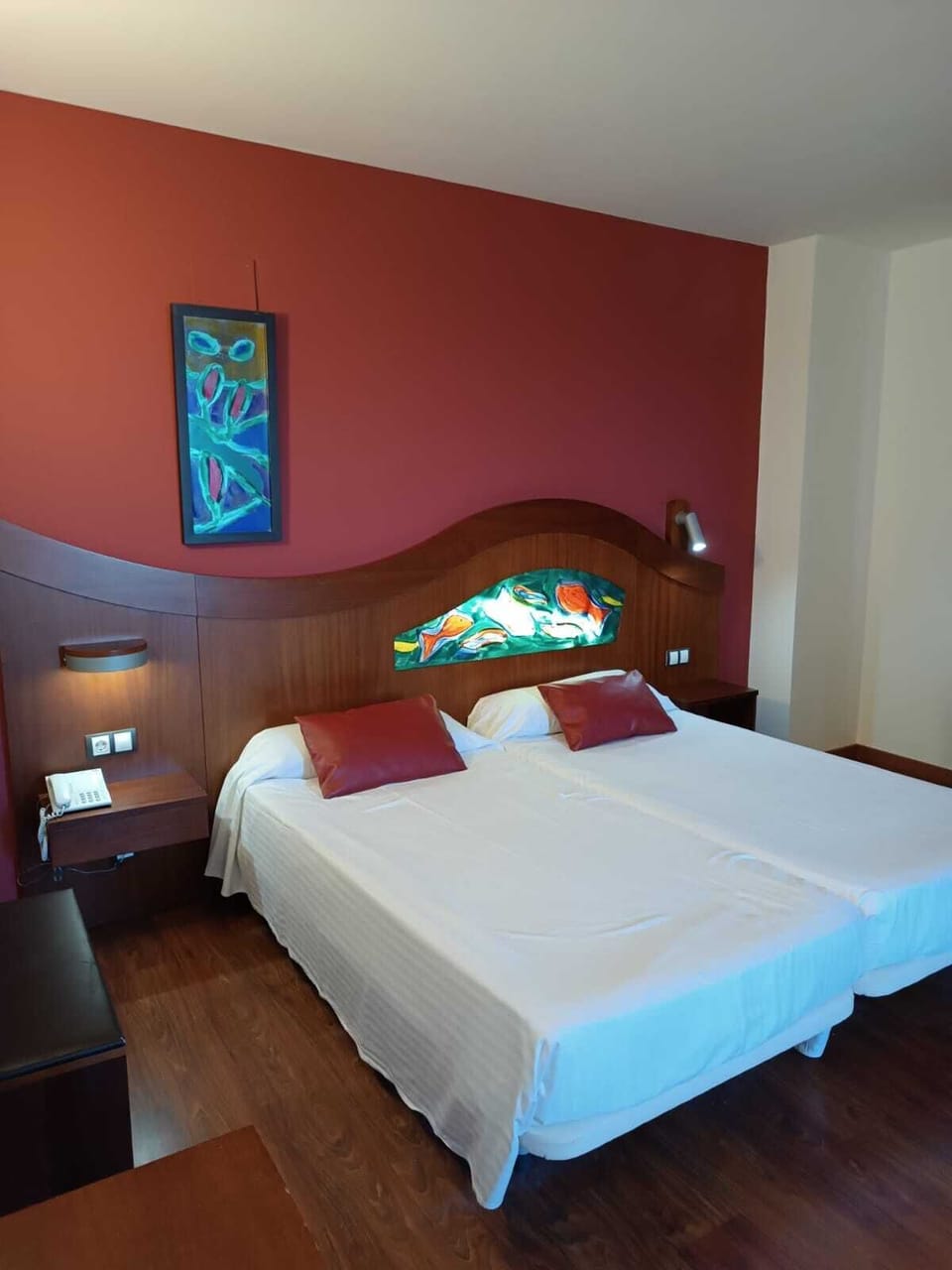 1 bedroom, in-room safe, desk, soundproofing