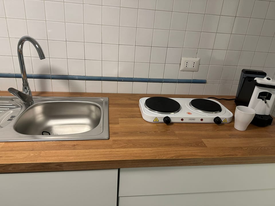 Basic Duplex | Private kitchen | Shared fridge
