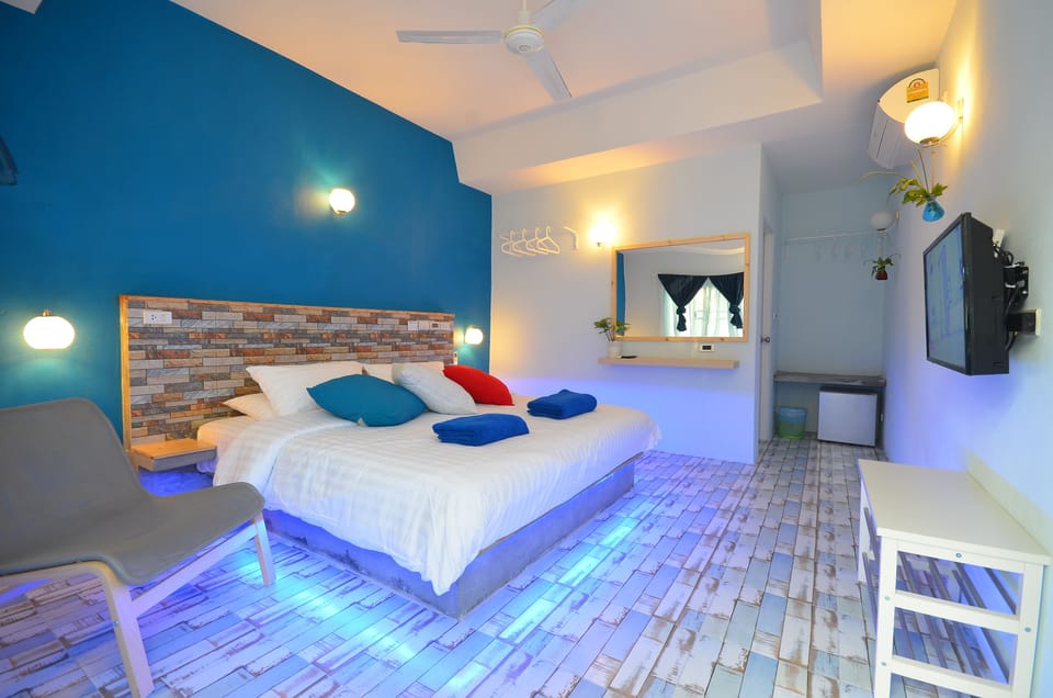 1 bedroom, minibar, in-room safe, individually decorated