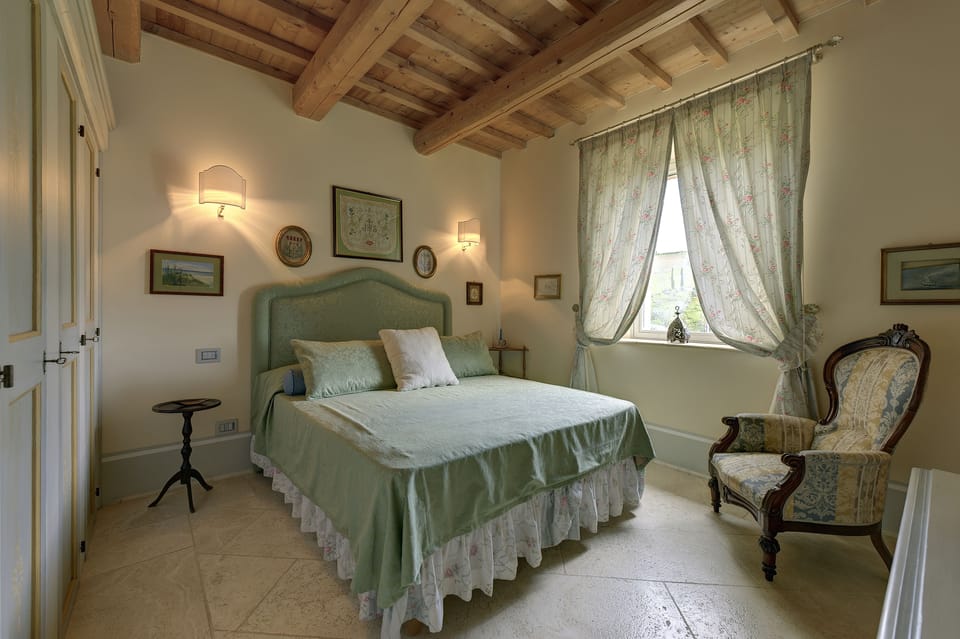 Deluxe Suite, 1 Double Bed, Garden Area | Premium bedding, down comforters, minibar, in-room safe