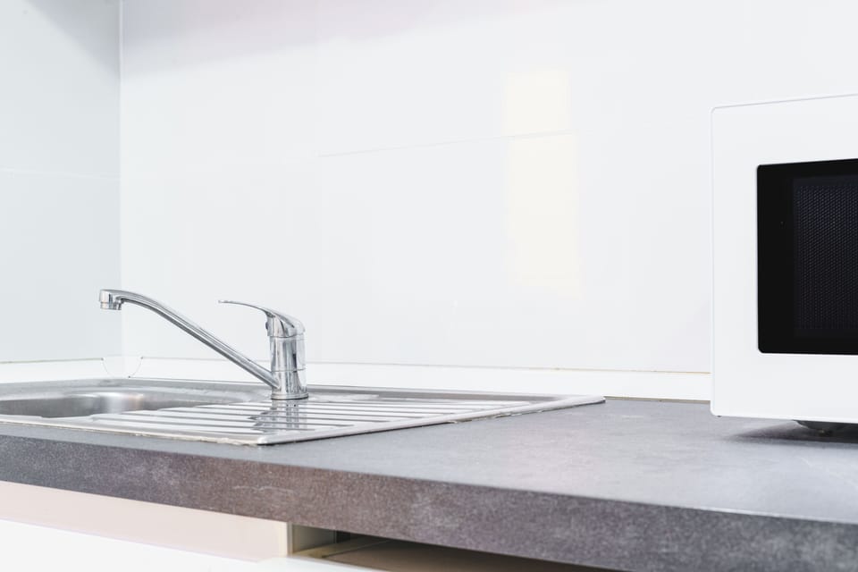 Iron/ironing board