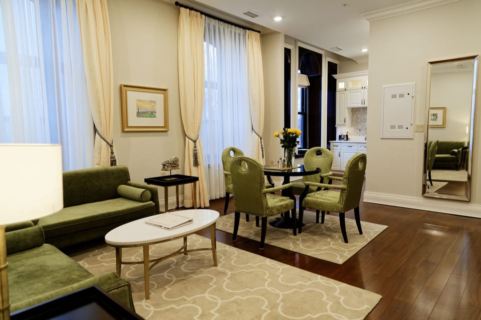 Luxury Apartment | Living area | TV, Netflix
