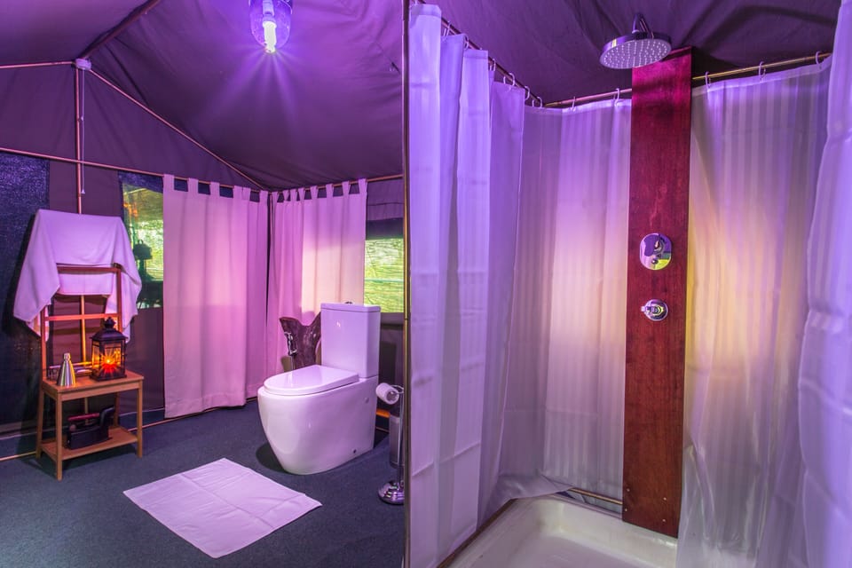 Separate tub and shower, deep soaking tub, free toiletries, slippers