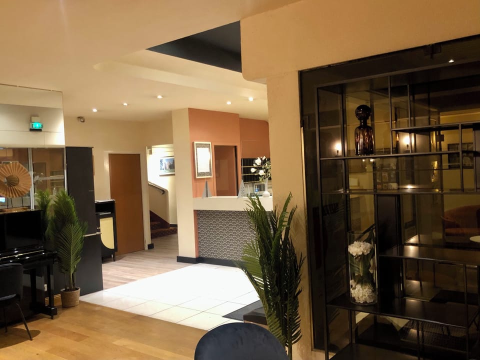 Le Progrès Hotel in Angers