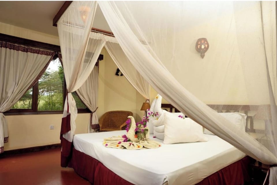 Standard Room | Individually decorated, individually furnished, desk, bed sheets