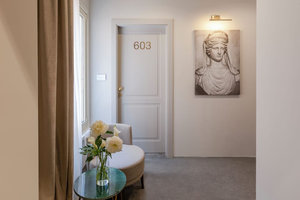 Superior Double Room, Annex Building | Premium bedding, minibar, in-room safe, desk