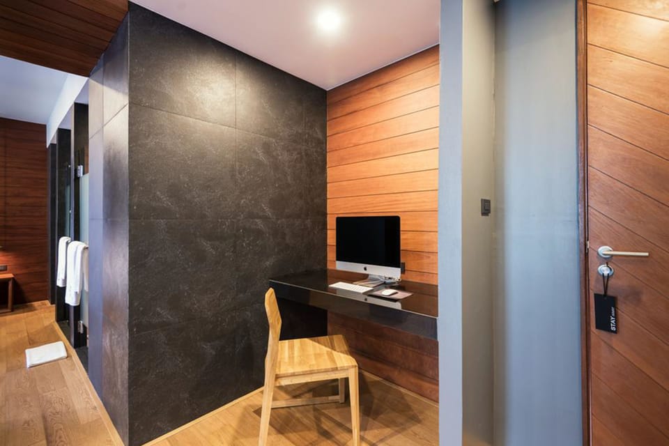 The Habita Prime | Minibar, desk, WiFi (free)