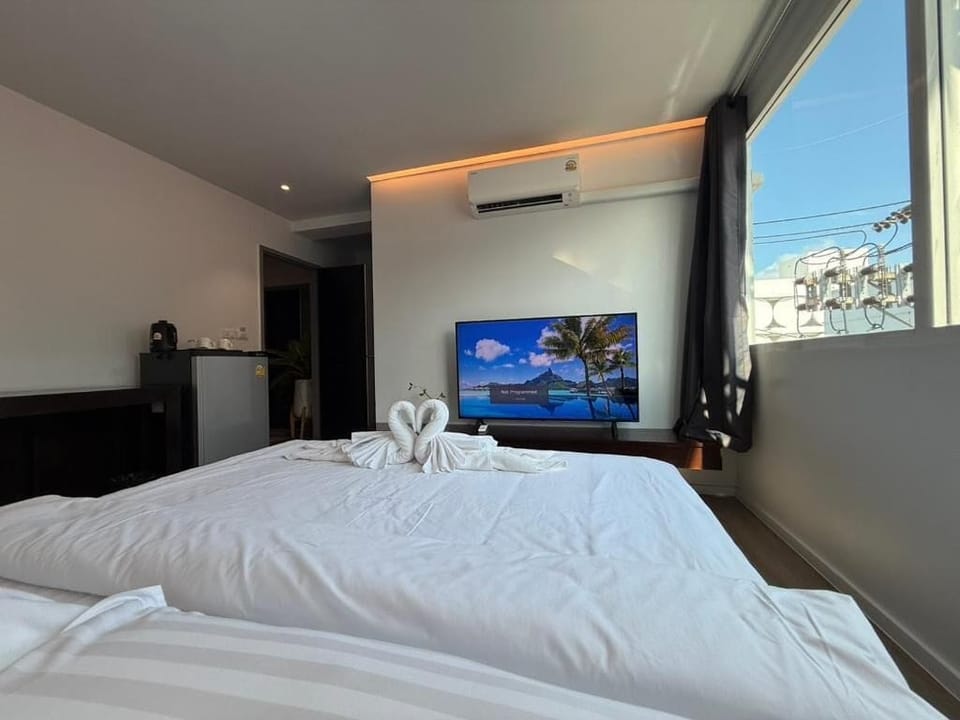 Double Room, City View | WiFi (free)