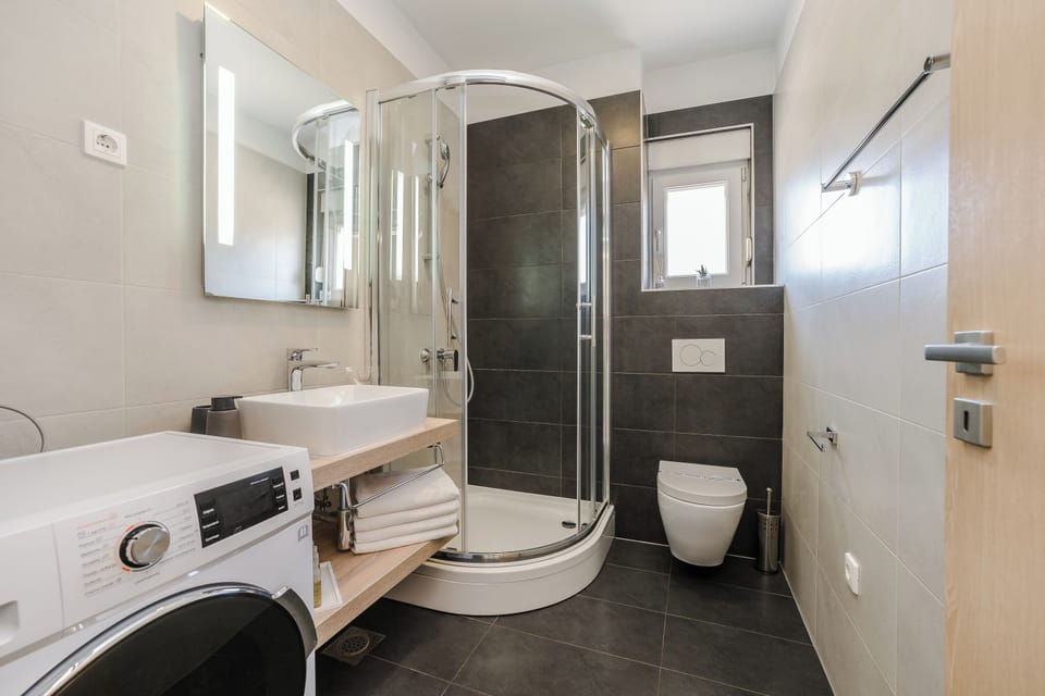 Apartments Villa Karla Hotel in Zadar