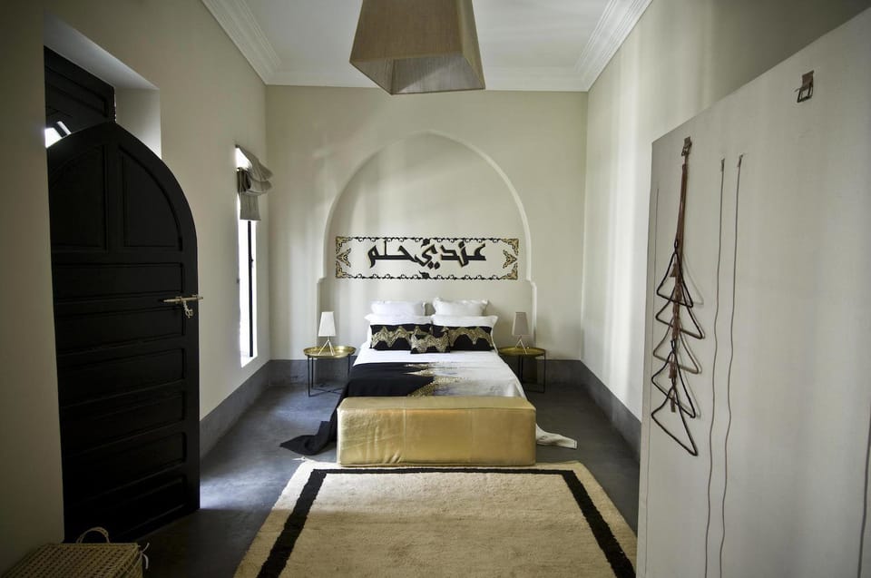 Suite (Chapitre 3) | Individually decorated, free cribs/infant beds, free WiFi