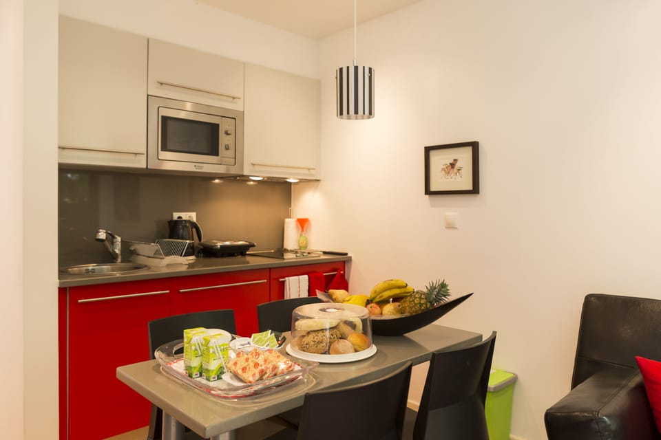 Private kitchenette