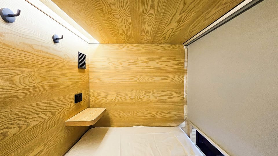 In-room safe, free WiFi, bed sheets