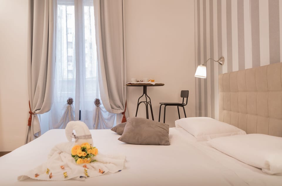 Classic Room, 1 Bedroom (S7) | Desk, soundproofing, WiFi (free)
