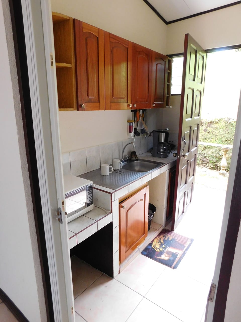 Family Apartment (1 Planta Baja) | Private kitchen | Electric kettle