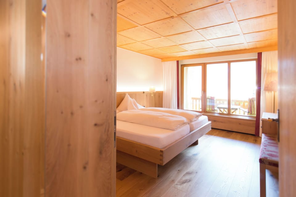 Suite wild oak 60sqm | Minibar, in-room safe, desk, free WiFi