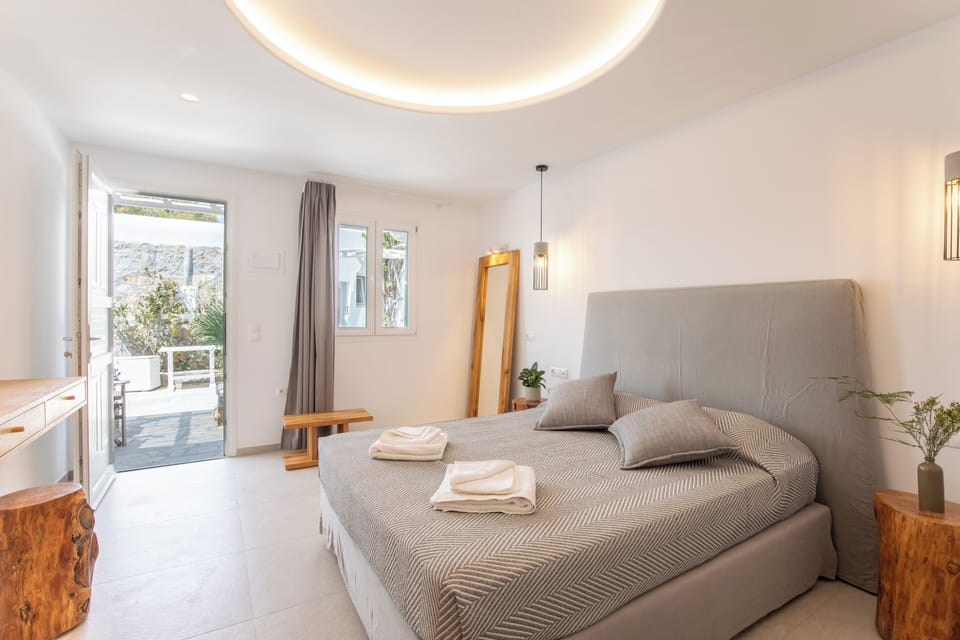 Deluxe Triple Room, Terrace, Sea View | In-room safe, soundproofing, iron/ironing board, free cribs/infant beds