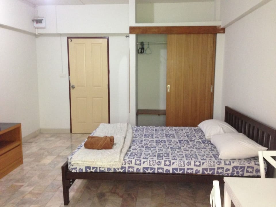 Standard Double Room | Free WiFi