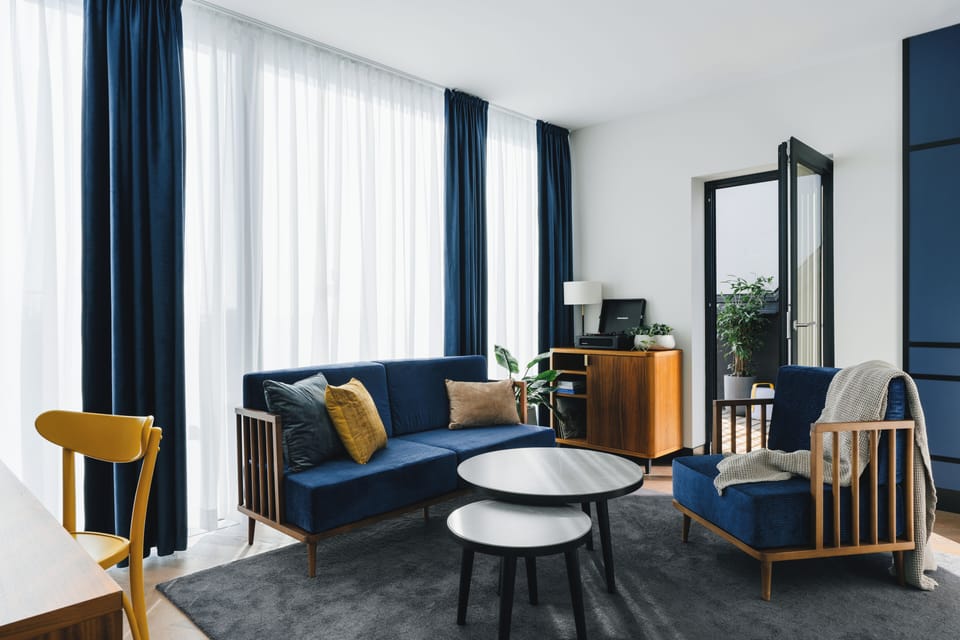 Loft (Top Floor) | Hypo-allergenic bedding available, in-room safe, desk, soundproofing