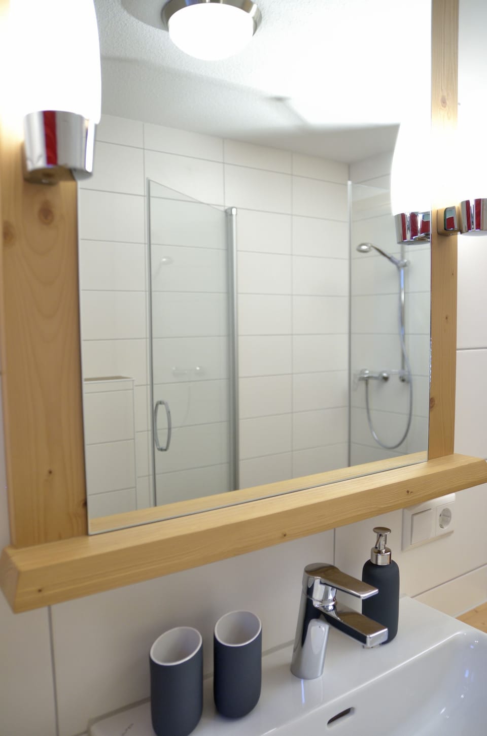 Family Room | Bathroom sink