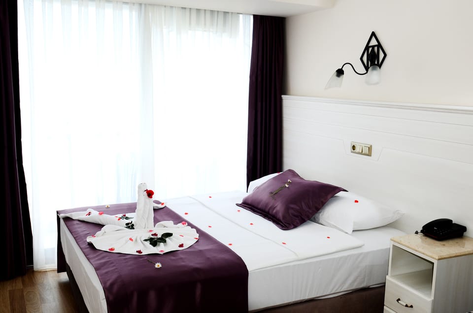 Minibar, in-room safe, blackout drapes, soundproofing