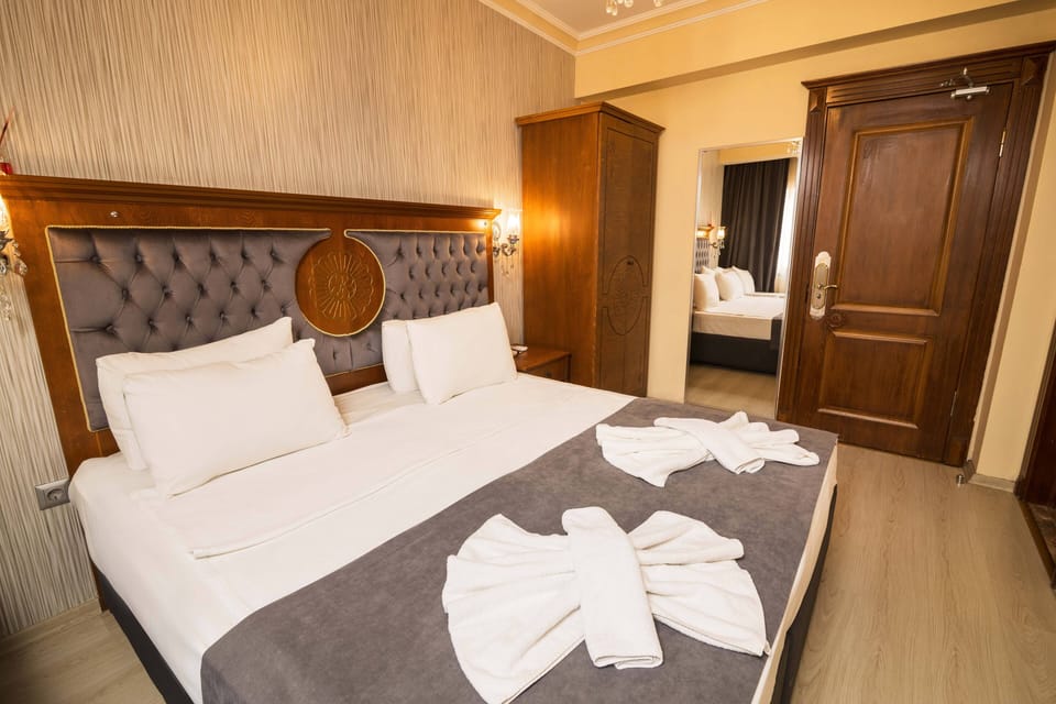 Standard Double or Twin Room | 1 bedroom, Egyptian cotton sheets, premium bedding, Tempur-Pedic beds