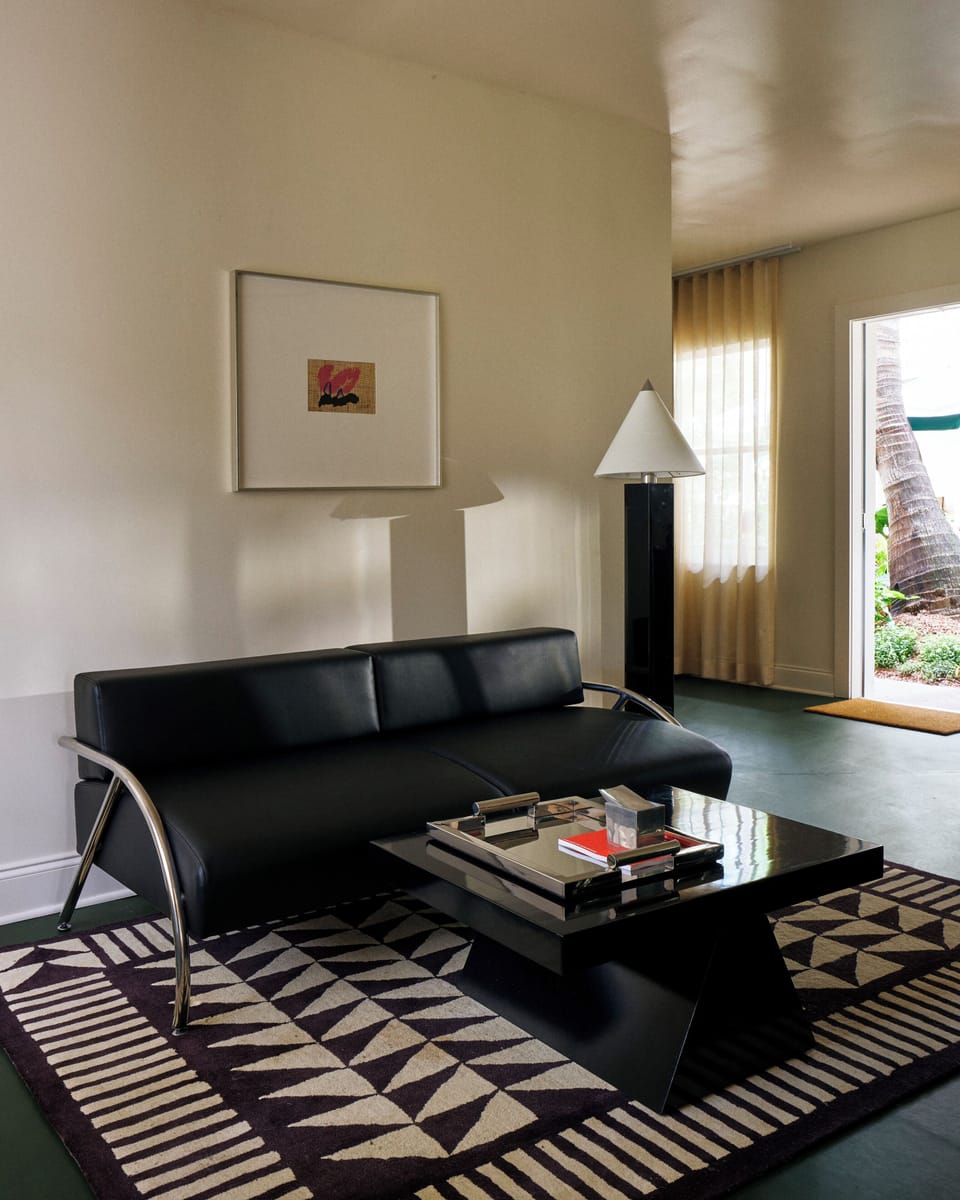 Premium bedding, iron/ironing board, free WiFi, bed sheets
