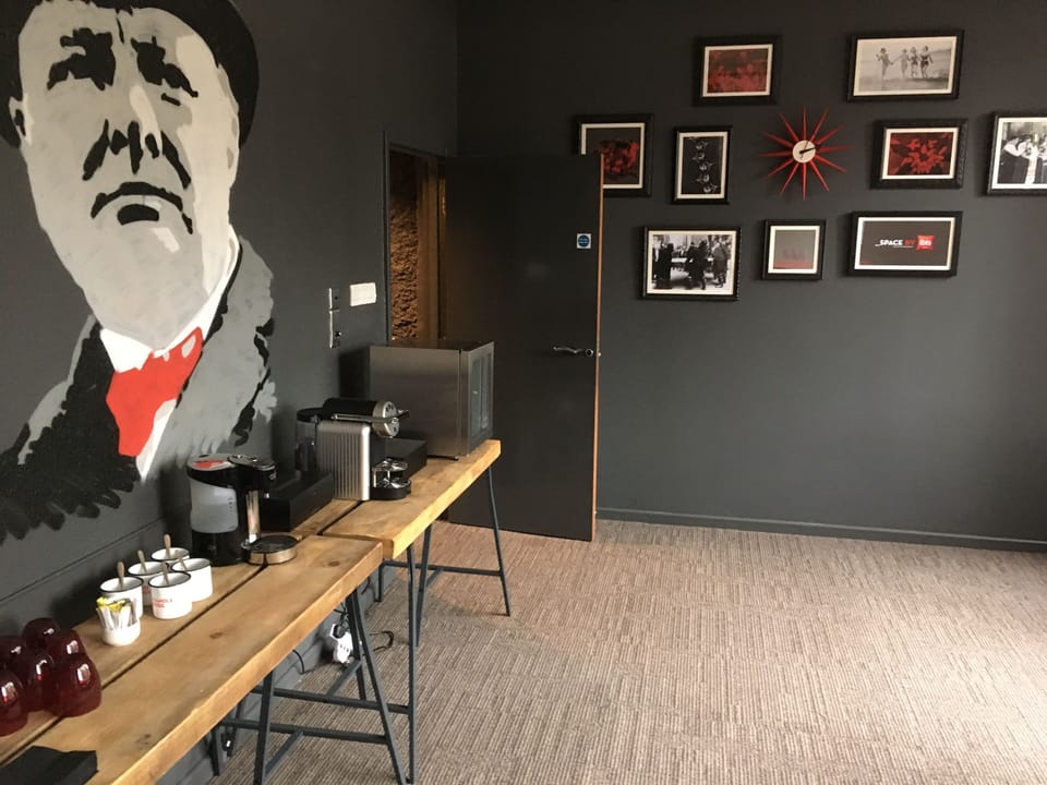 Meeting facility