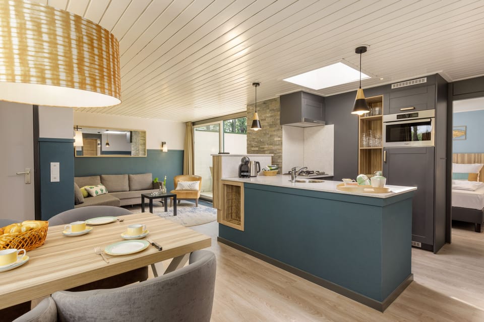 Deluxe Cottage | Living area