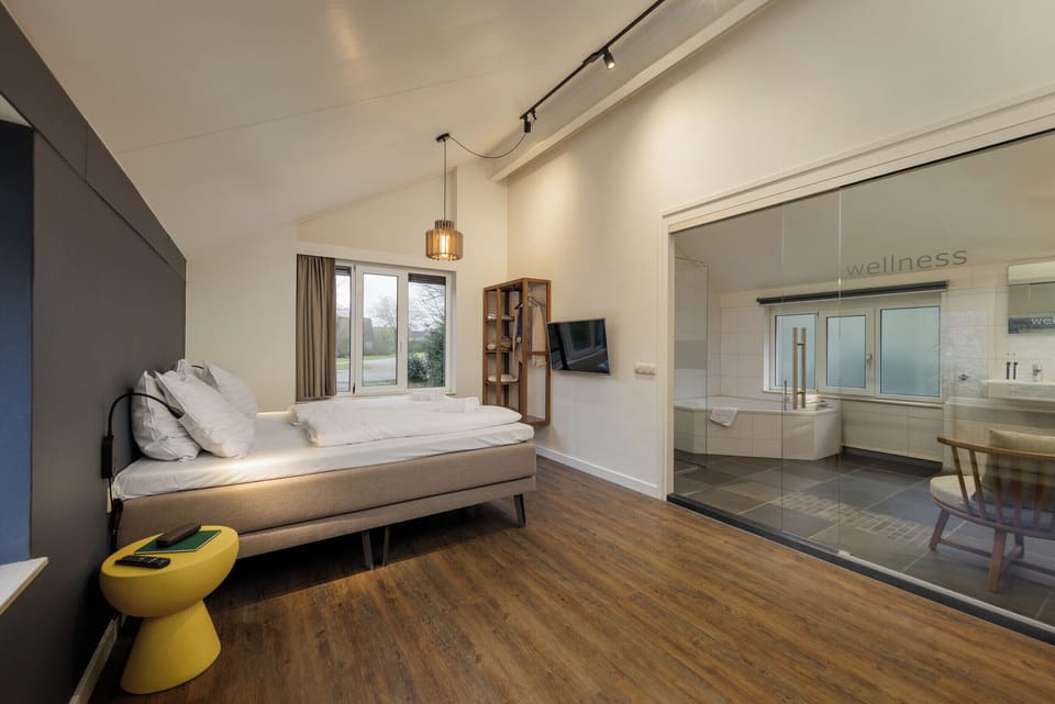 Deluxe Cottage, 1 Bedroom | Free WiFi, bed sheets