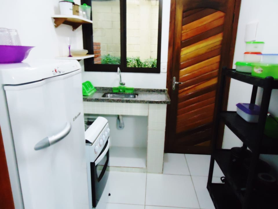 Family Studio, 1 Bedroom | Private kitchen | Fridge, microwave, oven, cookware/dishes/utensils