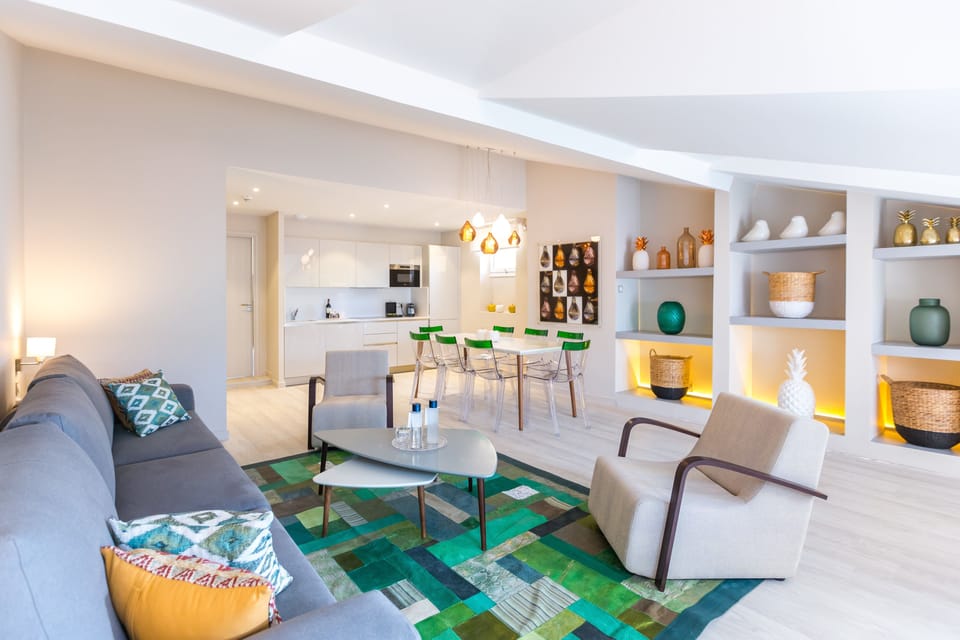 Apartment, 3 Bedrooms | Living room | Flat-screen TV