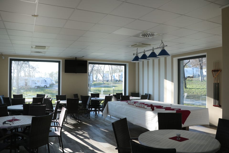 Reception hall