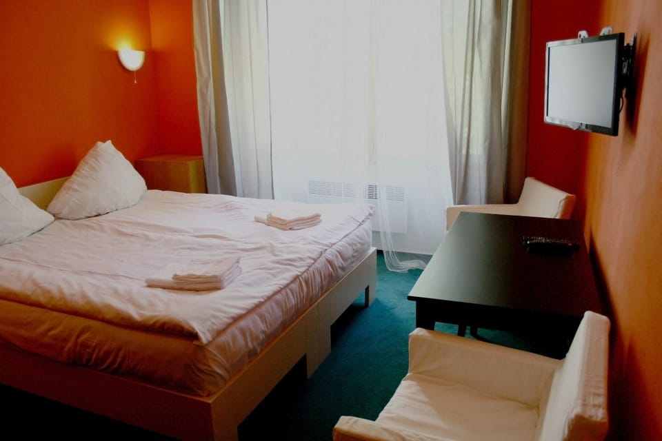 Standard Double Room (Room 1) | 1 bedroom, desk, iron/ironing board, rollaway beds