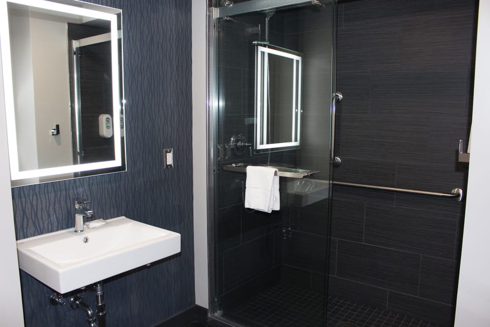 Shower, free toiletries, hair dryer, towels