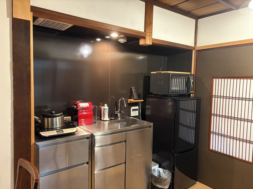 Bairin-an | Private kitchen | Fridge, microwave, stovetop, espresso maker