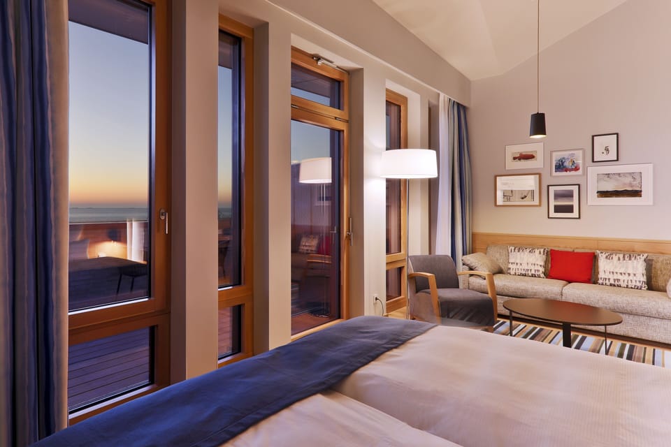 Superior Double Room, Sea View | Hypo-allergenic bedding, in-room safe, desk, blackout drapes