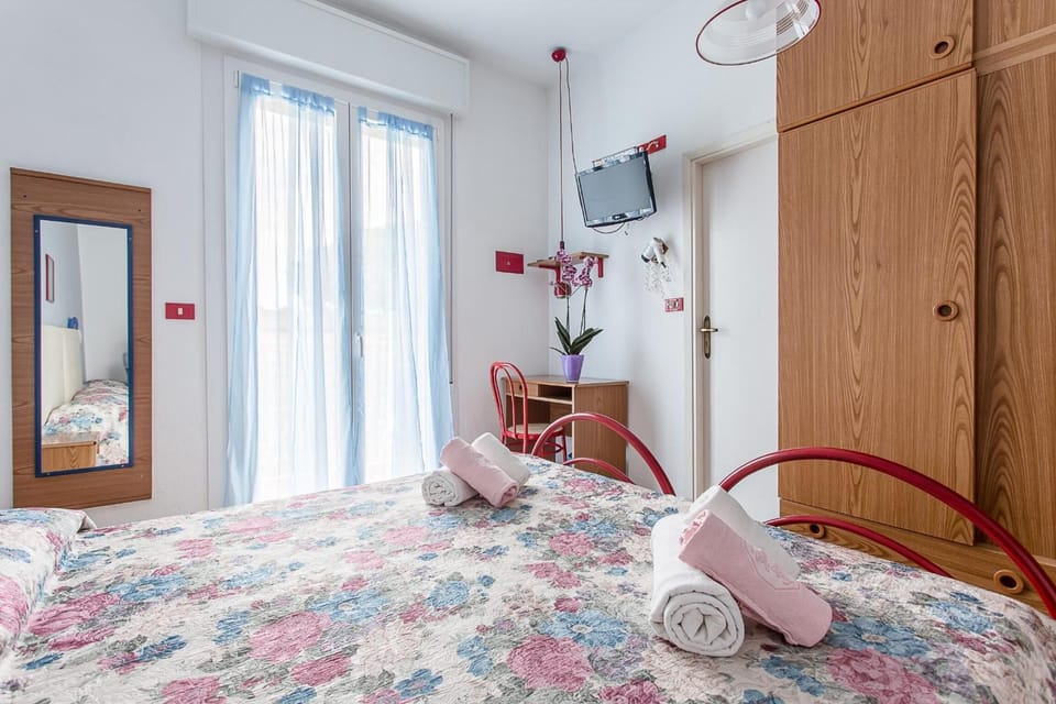 In-room safe, desk, iron/ironing board (on request), cribs (surcharge)