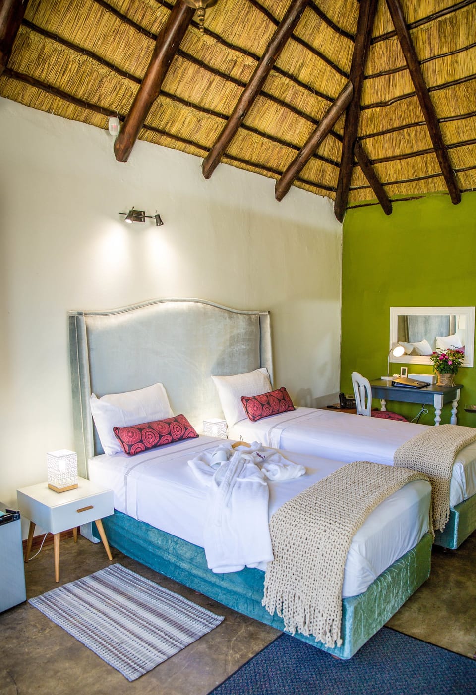 Superior Room, Garden View | In-room safe, desk, blackout drapes, iron/ironing board
