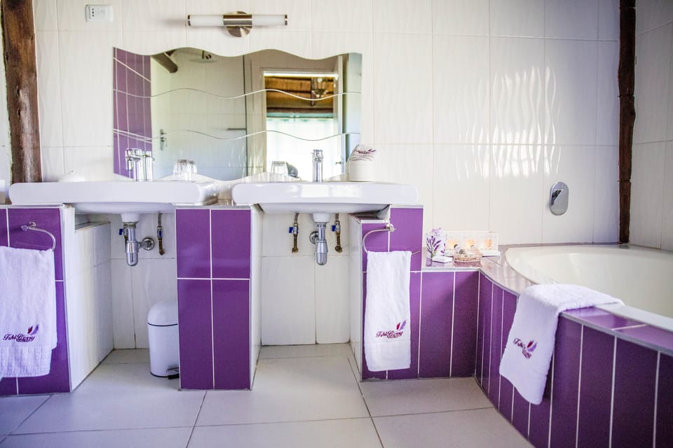 Deluxe Double Room, Garden View | Bathroom | Separate tub and shower, deep soaking tub, free toiletries, hair dryer
