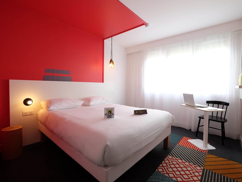 Standard Double Room, 1 Double Bed | Premium bedding, desk, soundproofing, iron/ironing board