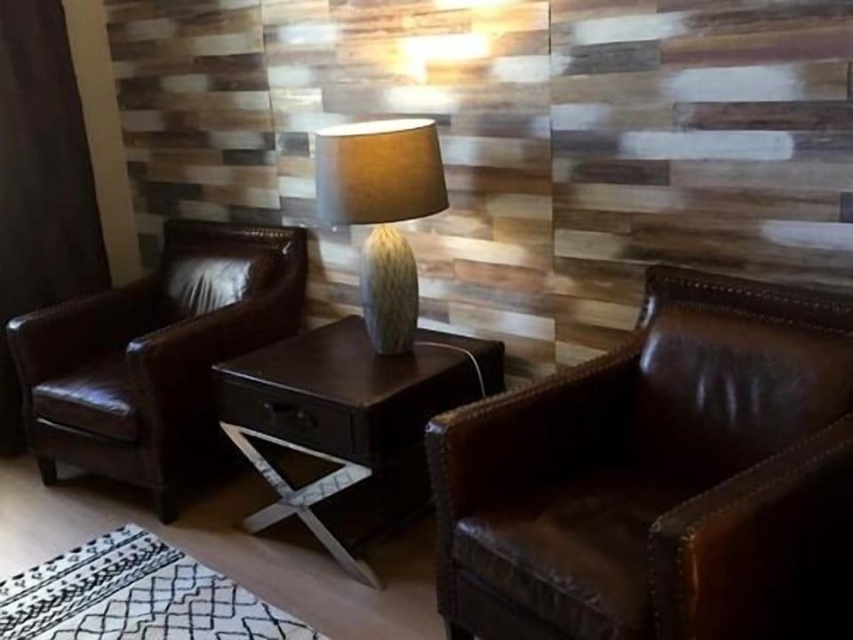Comfort Double Room, Private Bathroom (Bois) | Soundproofing