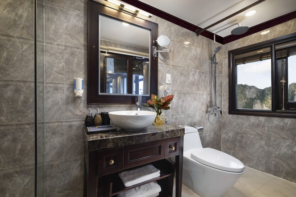 Shower, free toiletries, hair dryer, bathrobes