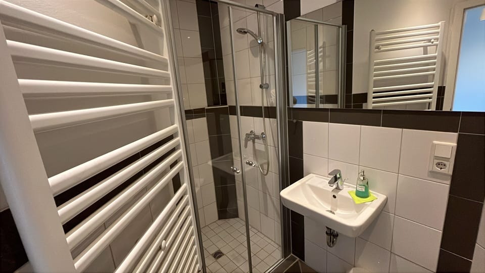Belle Etage by Studiotel Bed and Breakfast in Neuss